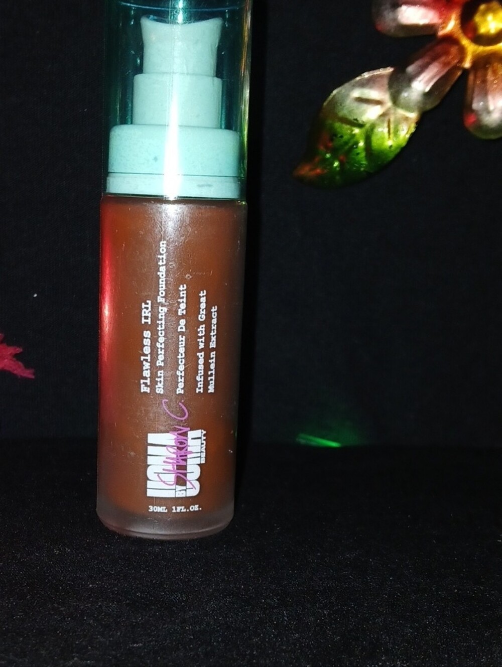 UOMA By Sharon C. Flawless IRL  Skin Profecting Foundation